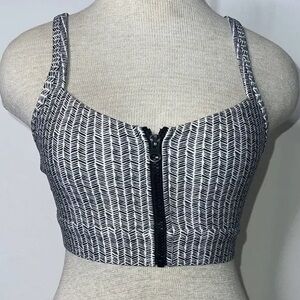 Lorna Jane Black and White Patterned Zip-Up Sports Bra